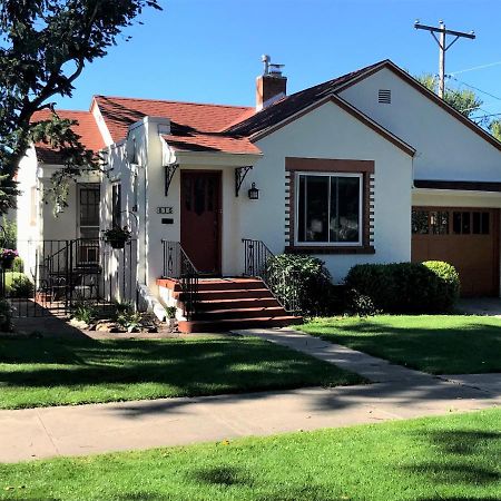 Charming Remodeled Golf Course Area Home Колорадо Спрингс Екстериор снимка