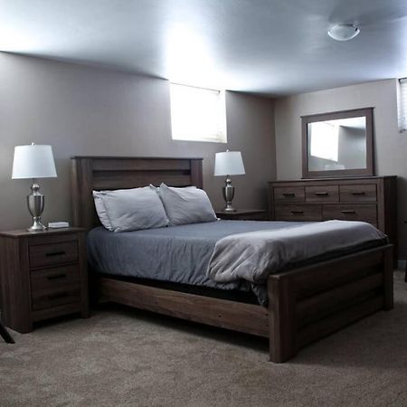 Charming Remodeled Golf Course Area Home Колорадо Спрингс Екстериор снимка