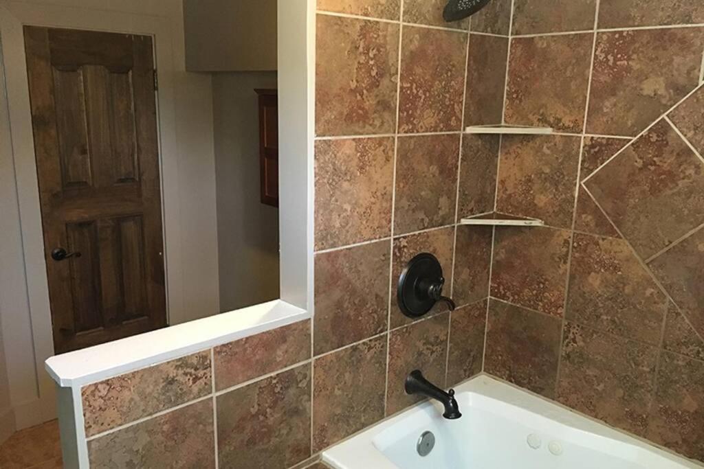 Charming Remodeled Golf Course Area Home Колорадо Спрингс Екстериор снимка